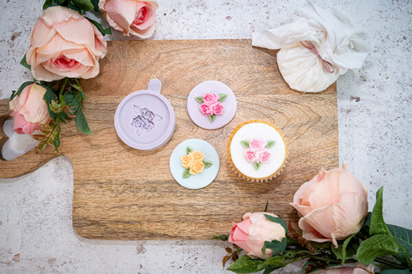 Cupcake Top - Three Roses Silicone Mould