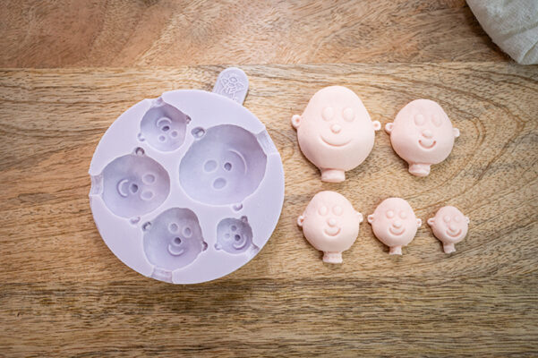 Face Five Sizes Silicone Mould