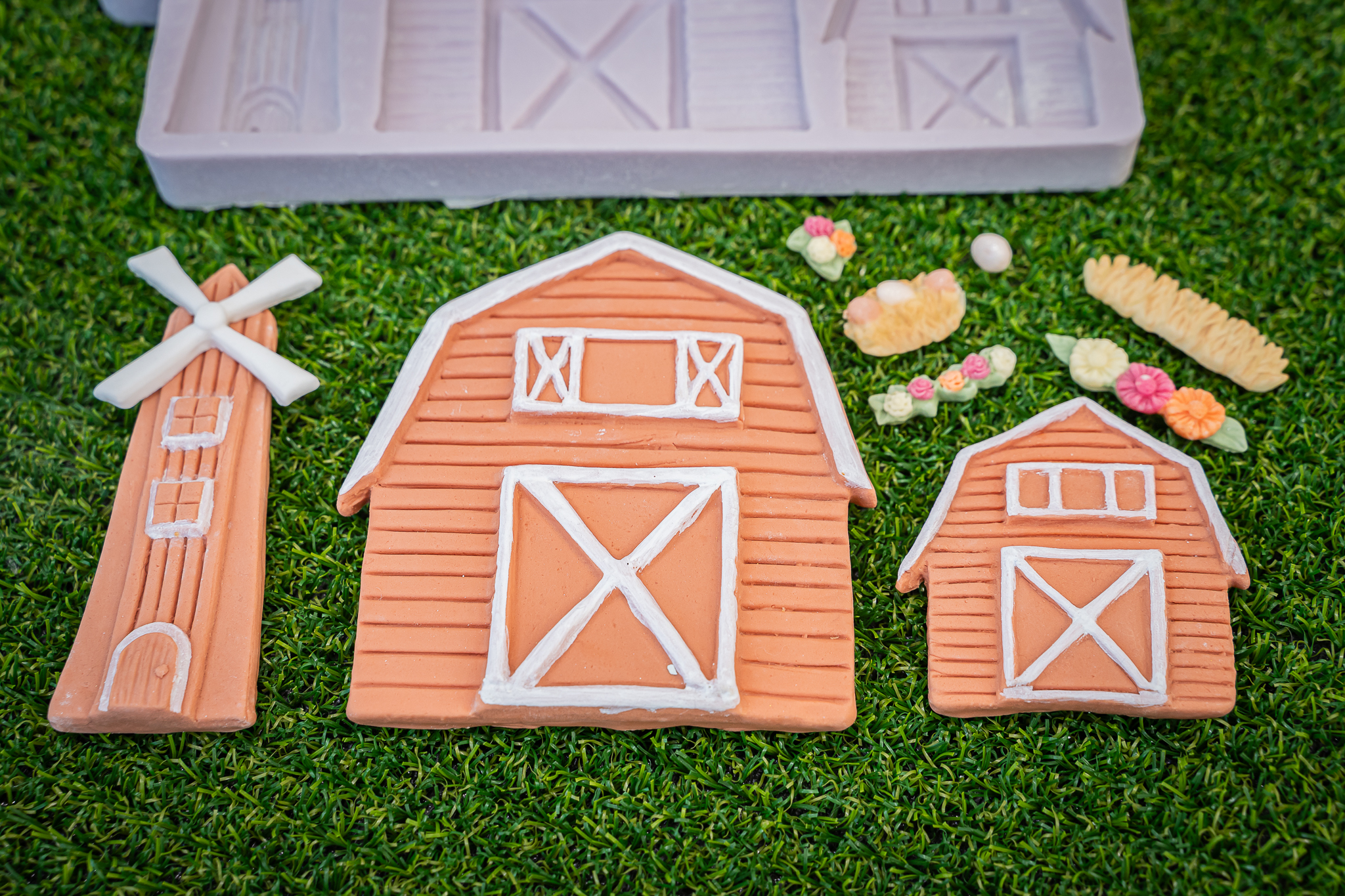 Meadow Barn Silicone Mould