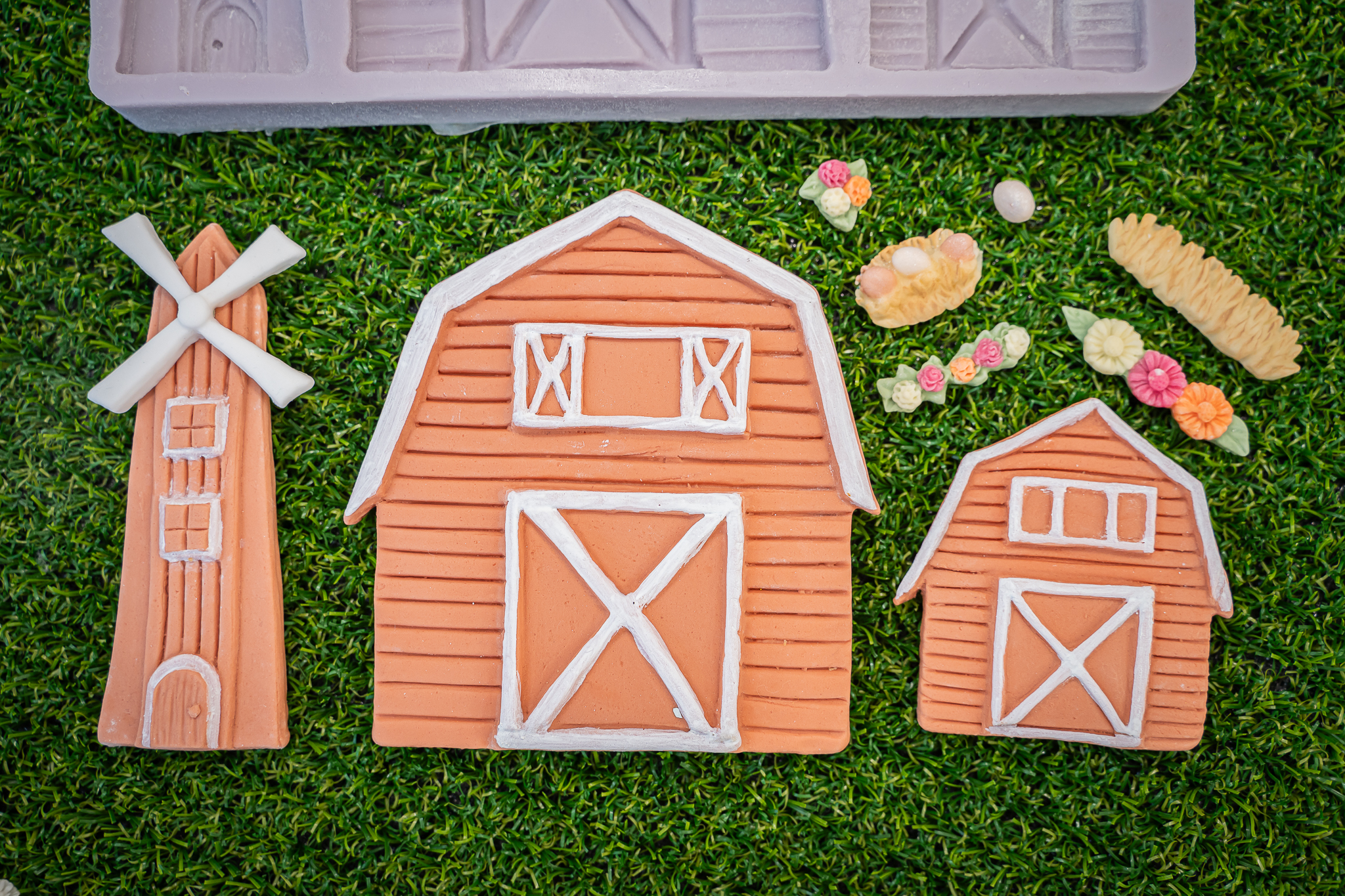 Meadow Barn Silicone Mould