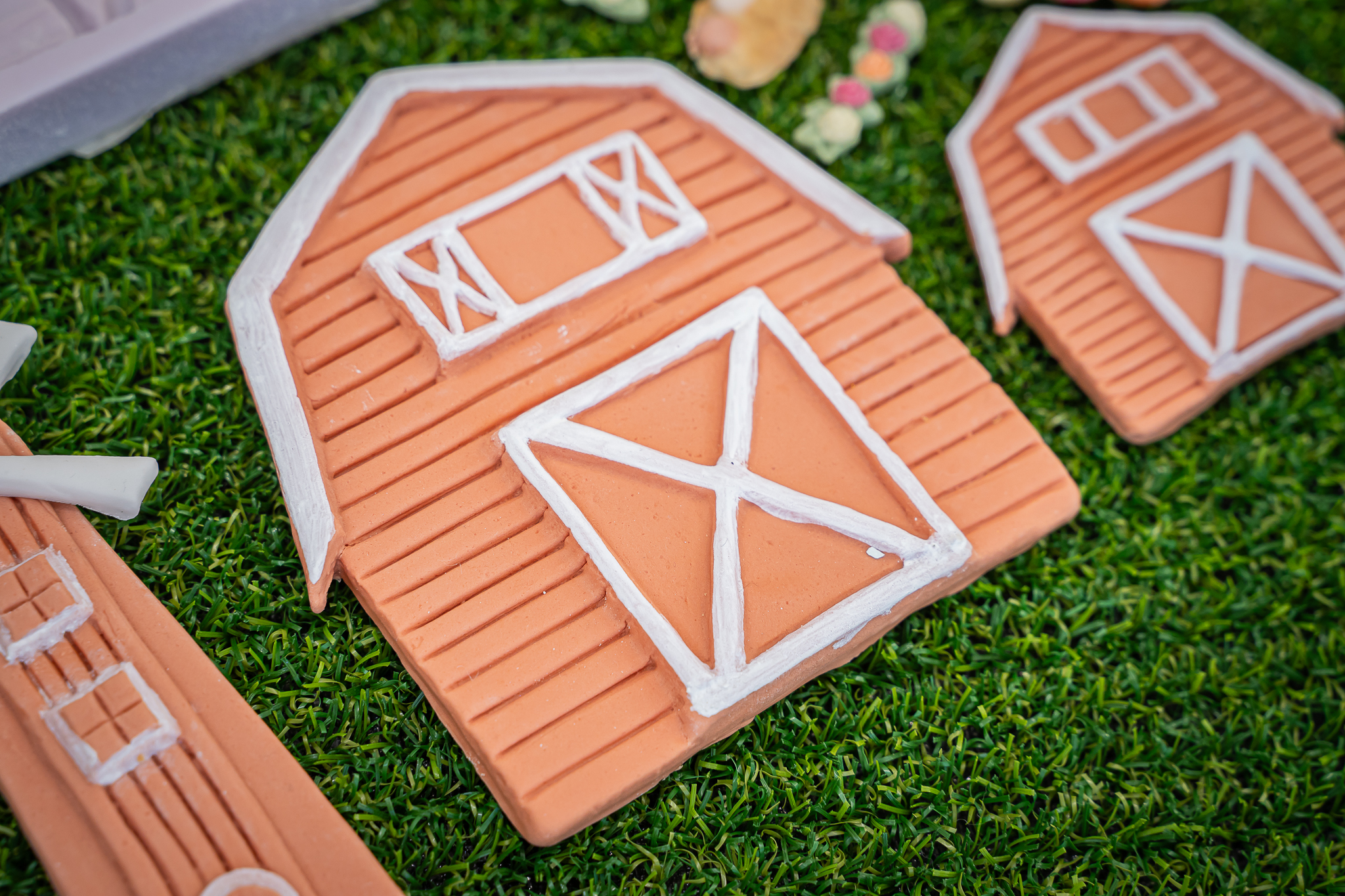 Meadow Barn Silicone Mould