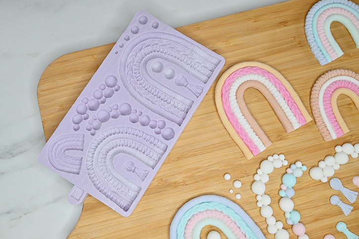 Macramé Rainbow Silicone Mould