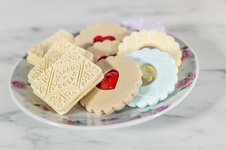 Custard cream cake mould hotsell